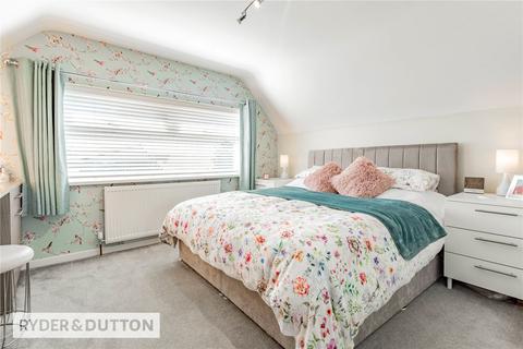 10 Cathedral Road, Chadderton, Oldham, OL9 0AT