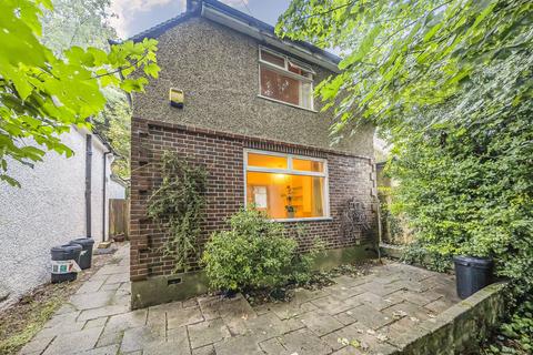 273 Stafford Road, Caterham, CR3 6NL