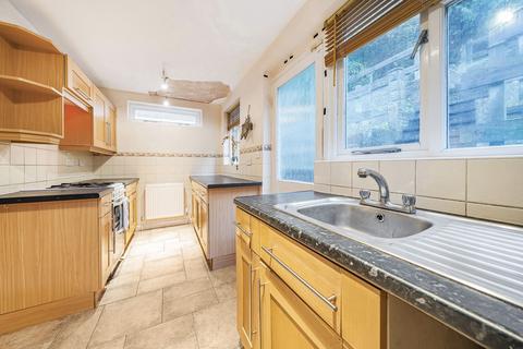 273 Stafford Road, Caterham, CR3 6NL