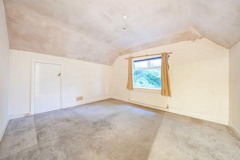 273 Stafford Road, Caterham, CR3 6NL