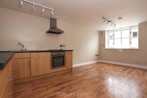 2 bedroom flat to rent, Church Lane, Banbury OX16