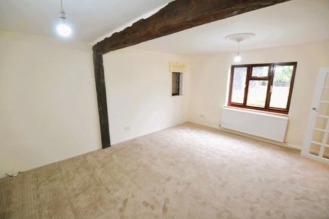 3 bedroom semi-detached house to rent, Shillington, Hertfordshire