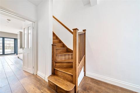 150 Faringford Road, London, E15 4DF
