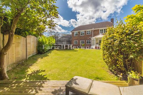 4 bedroom house for sale, Holland House Road, Preston PR5