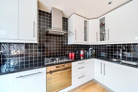 3 bedroom terraced house for sale, Robin Place, Watford WD25