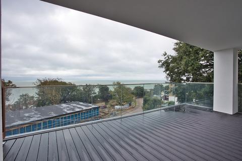 2 bedroom ground floor flat for sale, 20 Encombe Hill, Sandgate, CT20