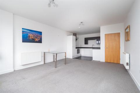 1 bedroom apartment for sale, Sutton Court Road, Sutton