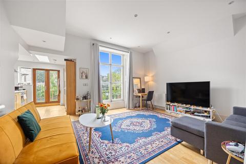 1 bedroom apartment for sale, Adelaide Road, Chalk Farm NW3