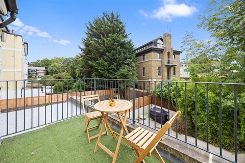 1 bedroom apartment for sale, Adelaide Road, Chalk Farm NW3