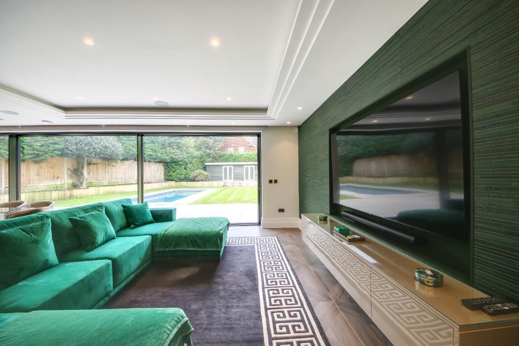 New lounge.jpg