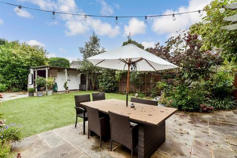 4 bedroom detached bungalow for sale, Wildwood Close, Kingswood, Maidstone, Kent