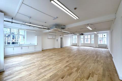 Office to rent, Office (E Class) – 72 Margaret Street, Fitzrovia, London, W1W 8ST