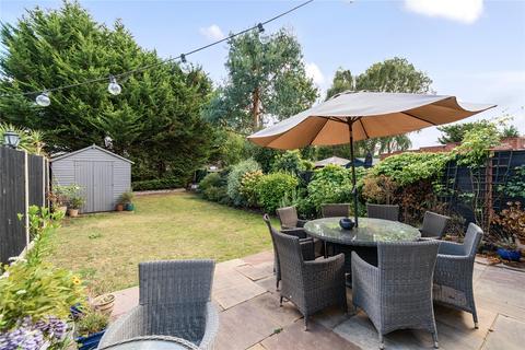 4 bedroom semi-detached house for sale, Stuart Avenue, Walton-on-Thames, Surrey, KT12