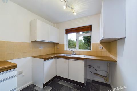 2 bedroom cluster house for sale, Webster Road, Aylesbury, Buckinghamshire