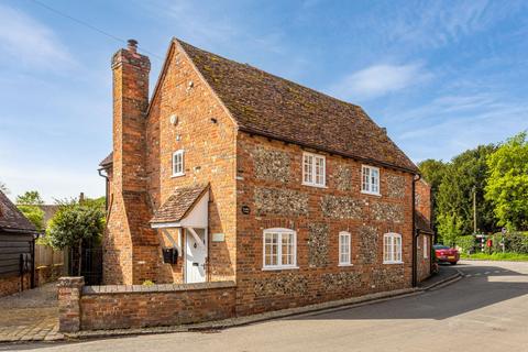 3 bedroom semi-detached house for sale, Village Road, Little Missenden, Amersham, Buckinghamshire, HP7