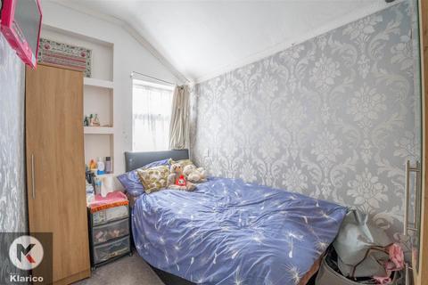 39 Reddings Lane, Tyseley, Birmingham, B11 3EX