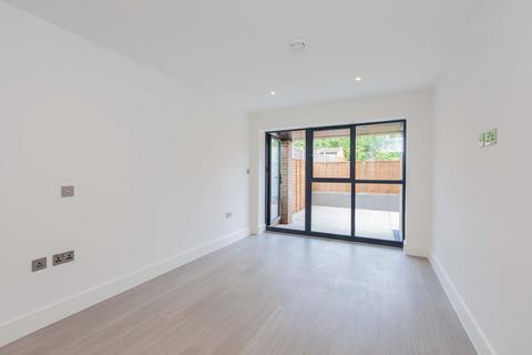 1 bedroom apartment for sale, Nord Court, 274 Church Road, Northolt UB5