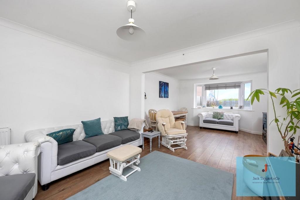 Albion Street, Southwick, Brighton, BN42 4 bed semidetached house for