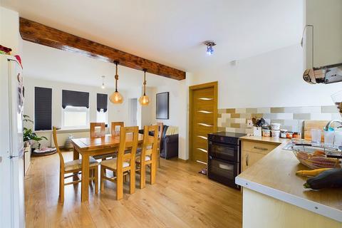 20 Birch Avenue, Worcester, WR4 9SH