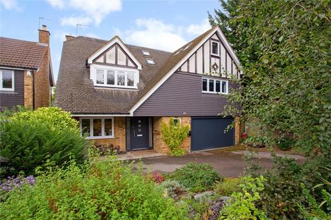 6 bedroom detached house for sale, Moreton Avenue, Harpenden, Hertfordshire, AL5