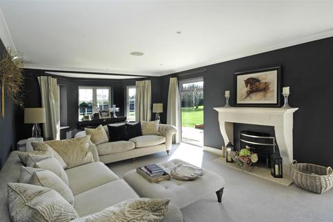 6 bedroom detached house to rent, Southend, Henley-on-Thames, Henley-On-Thames RG9