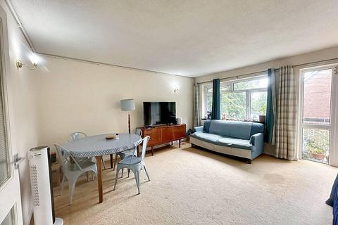 2 bedroom duplex for sale, Westfield Park, Pinner HA5