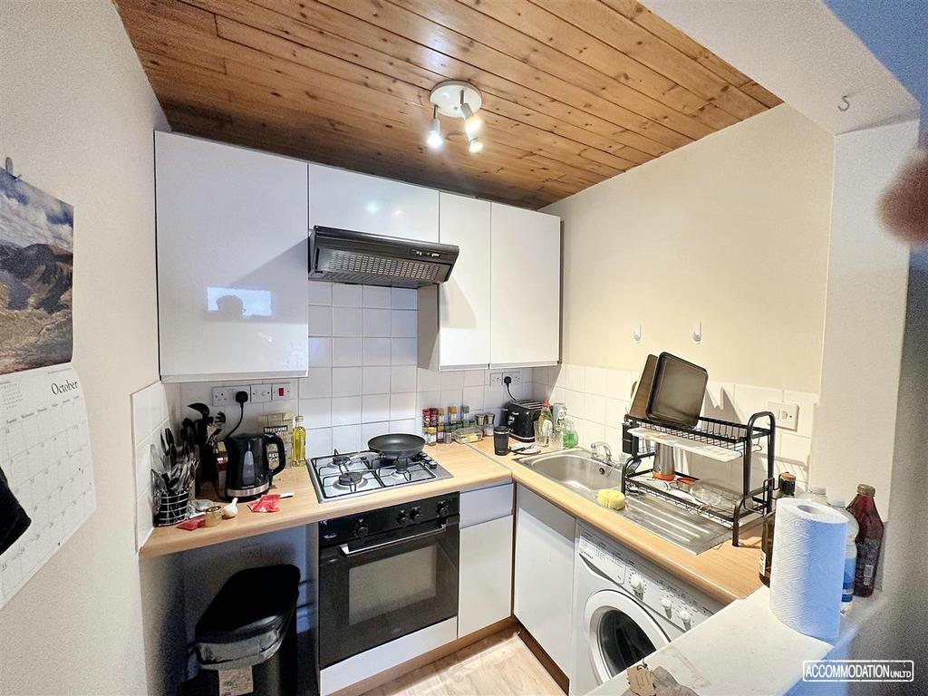 Flat 2   Kitchen