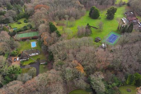 Stone House Bashurst Copse, Itchingfield, Horsham, RH13 0NZ