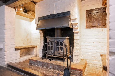 1, Geerings Cottages Dorking Road, Warnham, Horsham, RH12 3RY