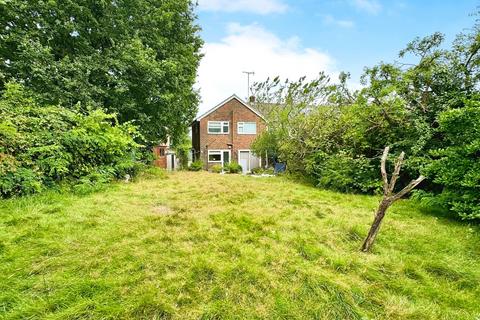 3 bedroom semi-detached house for sale, Lambs Farm Road, Horsham, RH12