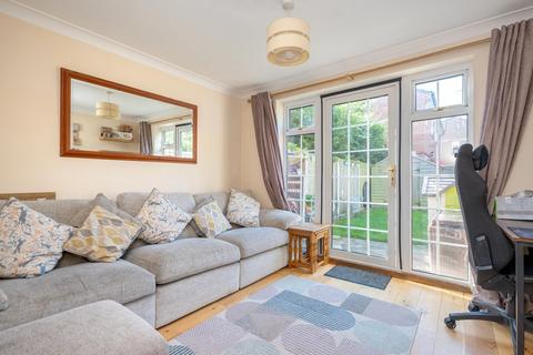 2 bedroom terraced house for sale, Brockhurst Close, Horsham, RH12