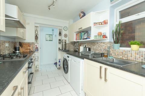 3 bedroom detached house for sale, Hunting Gate, Birchington, CT7