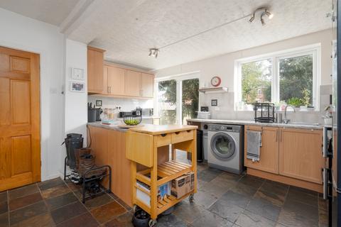 318 Bolton Road, Westhoughton, Bolton, BL5 3EJ