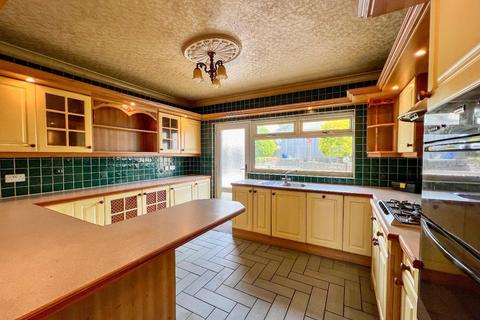 5 bedroom detached house for sale, Craig Yr Eos Avenue, Ogmore-By-Sea, Vale of Glamorgan, CF32 0PF