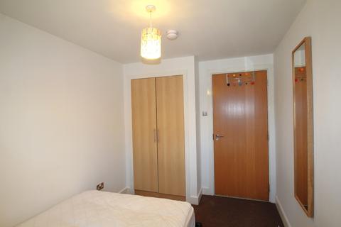 2 bedroom flat to rent, Ropewalk Court, Derby Road, Nottingham