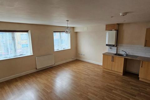 1 bedroom flat to rent, a Combe Court, Stanhope Road, Dover