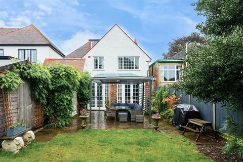 4 bedroom detached house for sale, Brecon Avenue, Portsmouth PO6