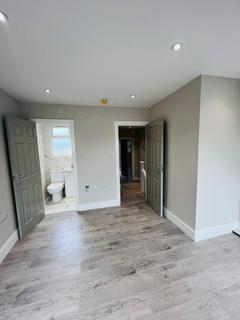 undefined, HMO or Supported Living Suitable. Rainham Road, Kent, ME5