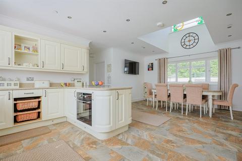 5 bedroom detached house for sale, 78 Black Lion Road, Gorslas, Llanelli