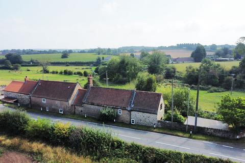 2 bedroom cottage for sale, Scarcliffe Lanes, Upper Langwith, NG20