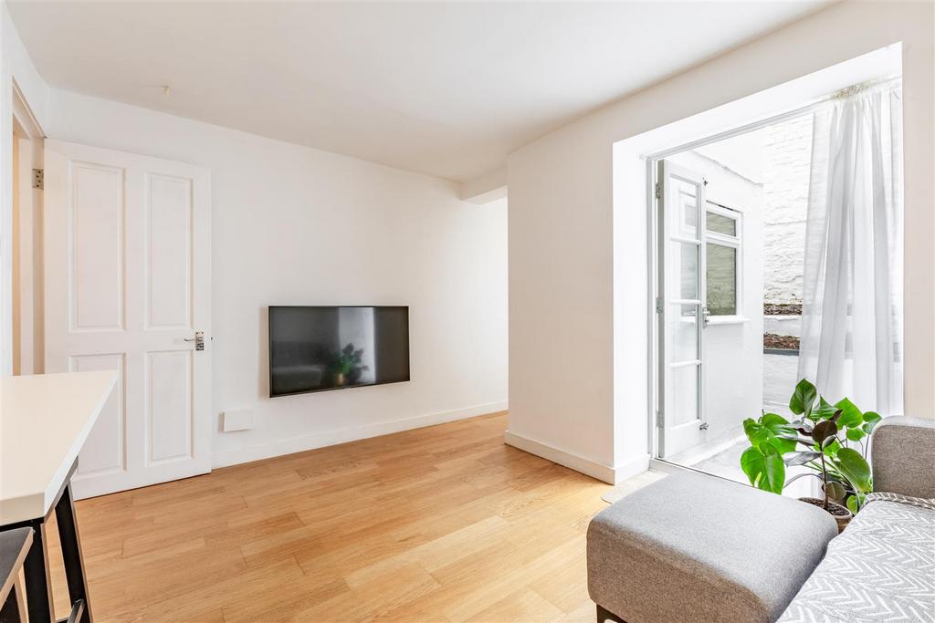 Open Plan Kitchen/Living Room