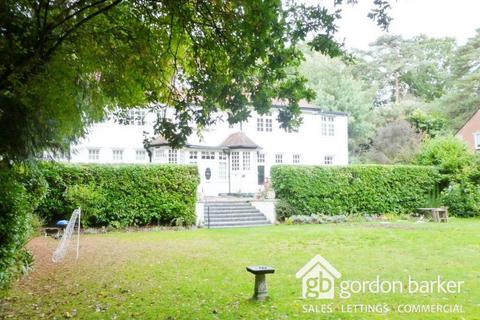 2 bedroom apartment for sale, Queens Park Avenue, Bournemouth BH8