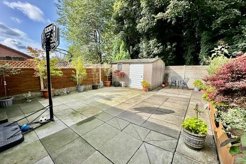 3 bedroom semi-detached house for sale, Graver Lane, Manchester