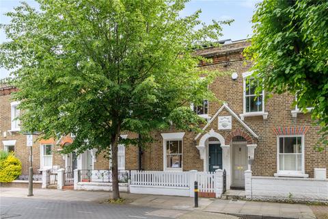 3 bedroom terraced house for sale, Tyneham Road, SW11