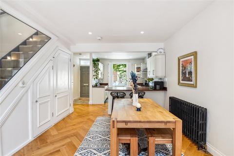 3 bedroom terraced house for sale, Tyneham Road, SW11