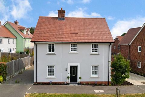 3 bedroom detached house for sale, Humphreys Drive, Coggeshall