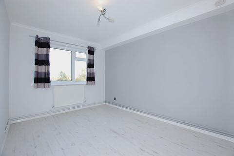 1 bedroom flat to rent, Russell Court, 1 London Lane, BROMLEY, BR1