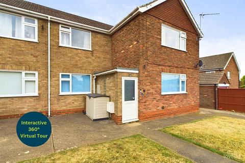 2 bedroom flat for sale, Warrendale, North Lincolnshire DN18