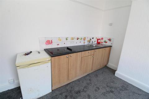 1 bedroom flat to rent, 99 Warbreck Drive, Blackpool