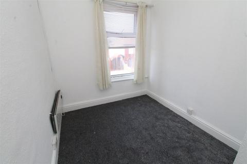 1 bedroom flat to rent, 99 Warbreck Drive, Blackpool